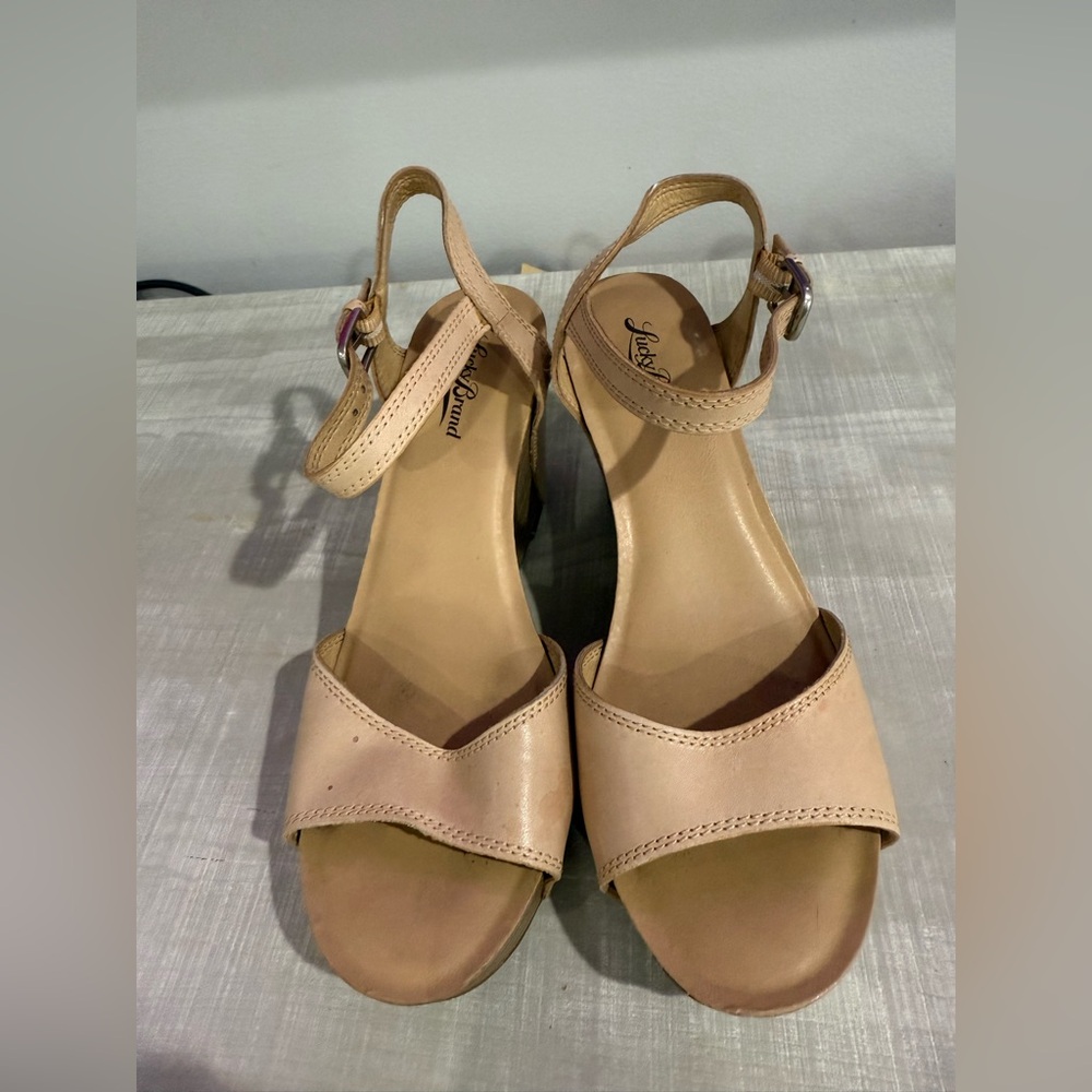 Lucky Brand Marshha Platform Wedge Sandal 7.5M Tan